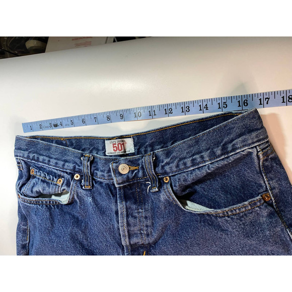 Vintage Levis Made in USA Straight Leg Button Fly Jeans Men's Size 36x30 - Picture 6 of 8